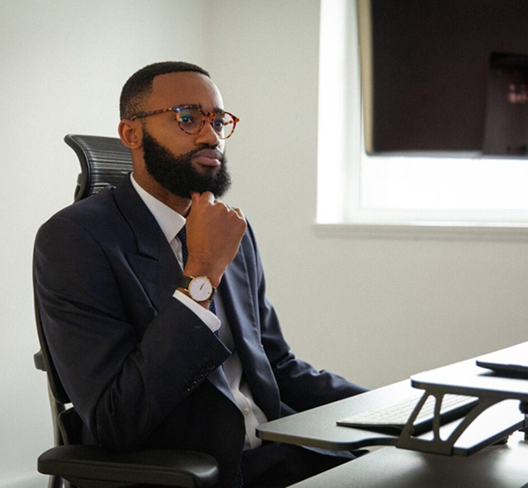 commercial-barrister-image